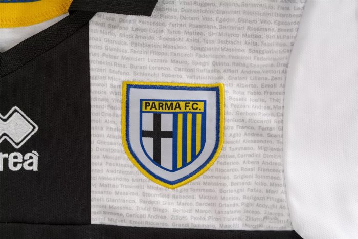 2012-2013 Parma Home Retro Soccer Jersey