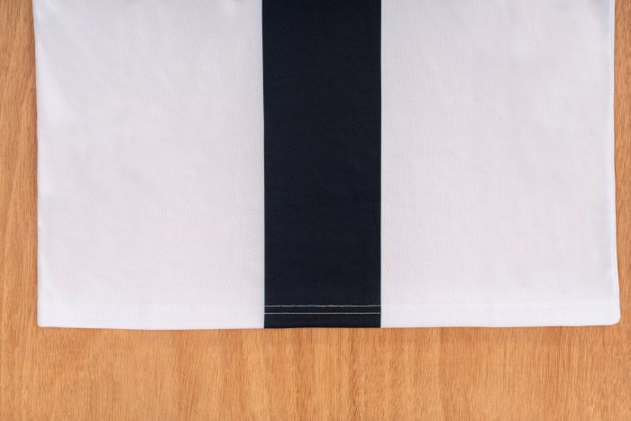 2005-2006 Parma Home Retro Soccer Jersey