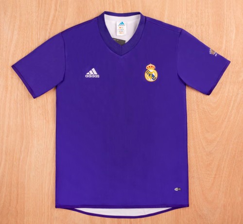 2002-2003 Real Madrid Retro Soccer Jersey