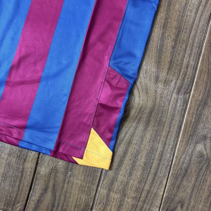 2005-2006 Barcelona Home Retro Soccer Jersey