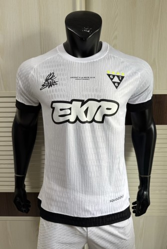 25-26 Paris Saint-Germain White Co-Signed Version Player Version Soccer Jersey 1:1 Thai Quality