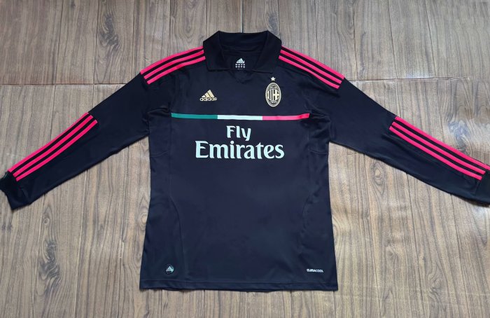 2011-2012 AC Milan Away Long sleeves Retro Soccer Jersey