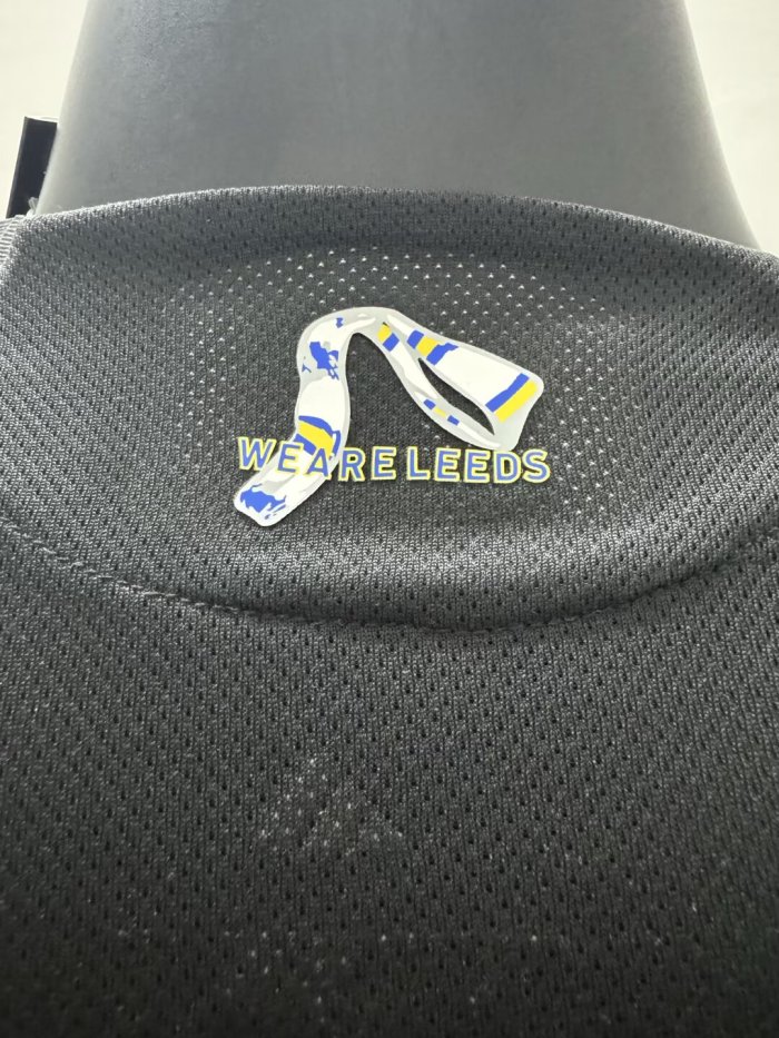 25-26 Leeds United Third Player Version Soccer Jersey 1:1 Thai Quality