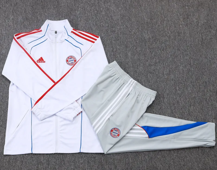 25-26 Bayern High Quality Half Pull Tracksuit