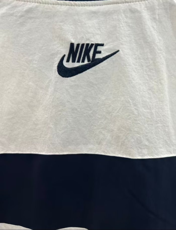 2025 Italy New Pattern Windbreaker