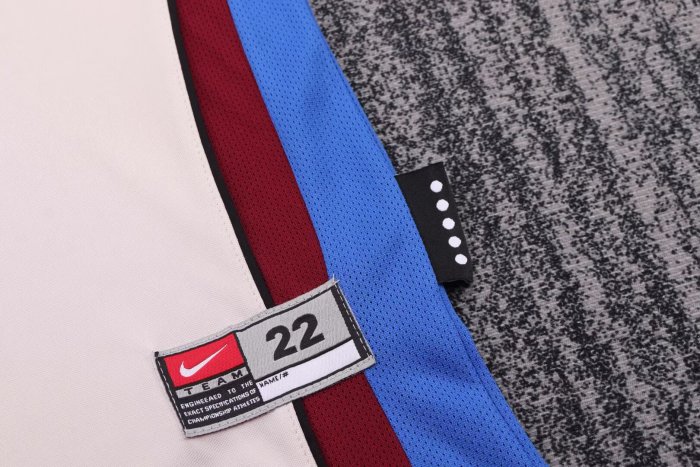 1998-1999 Barcelona Away Retro Kids Soccer Jersey