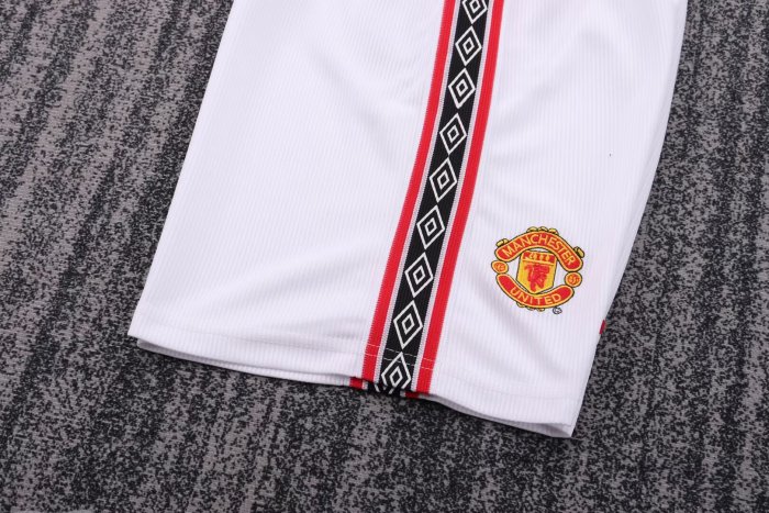 1998-1999 Manchester United Retro Kids Soccer Jersey