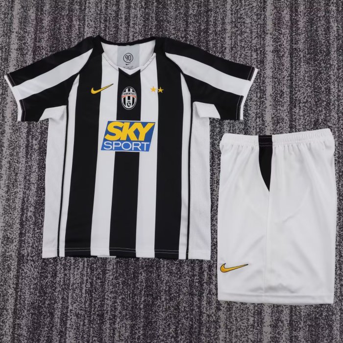 2004-2005 Juventus Home Retro Kids Soccer Jersey