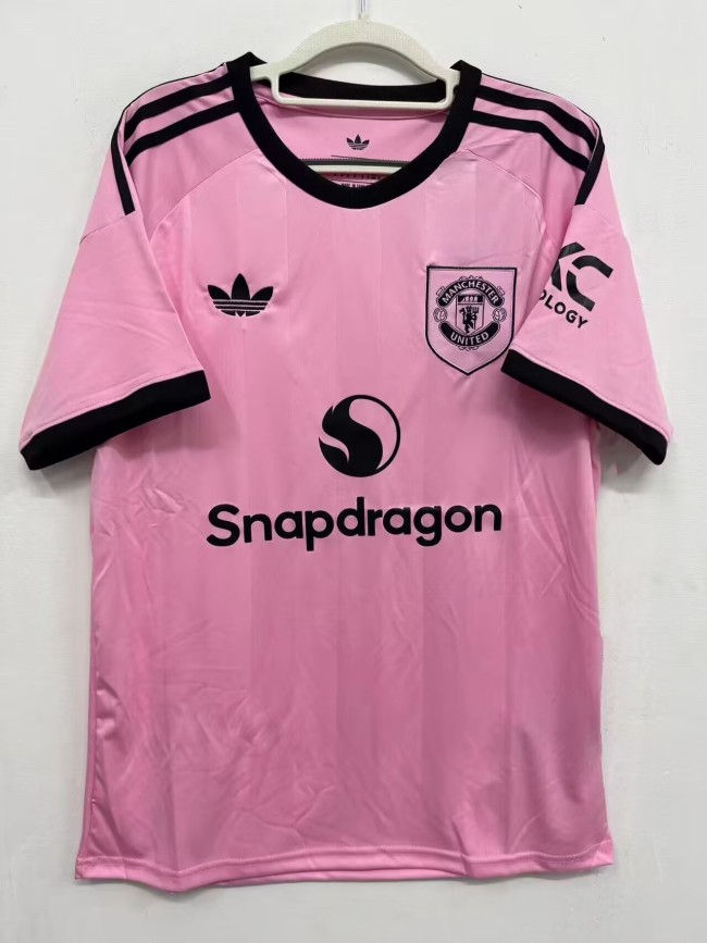 25-26 Manchester United Pink Goalkeeper Fans Soccer Jersey