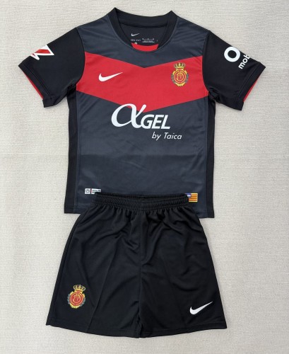 25-26 Mallorca Home Adult Suit