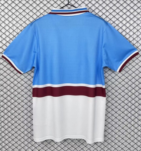 1997-1998 Aston Villa Away Retro Soccer Jersey