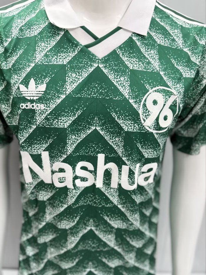 1990-1991 Hannover 96 Away Retro Soccer Jersey