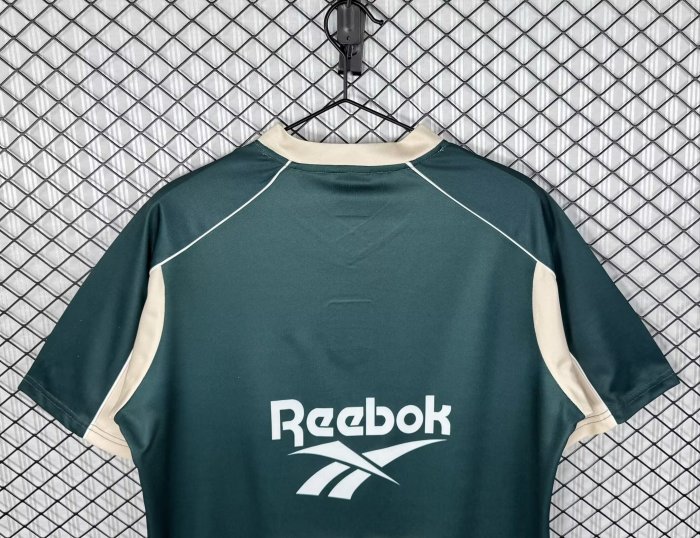 2000-2001 Sporting Lisbon Green Training shirts