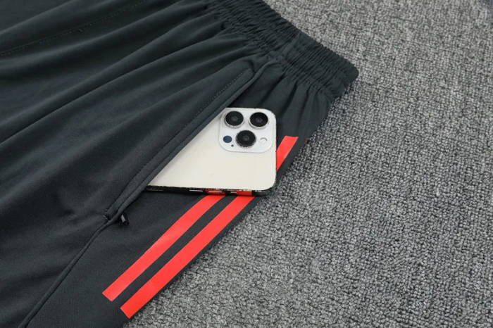 25-26 Bayern High quality Tank Top And Shorts Suit