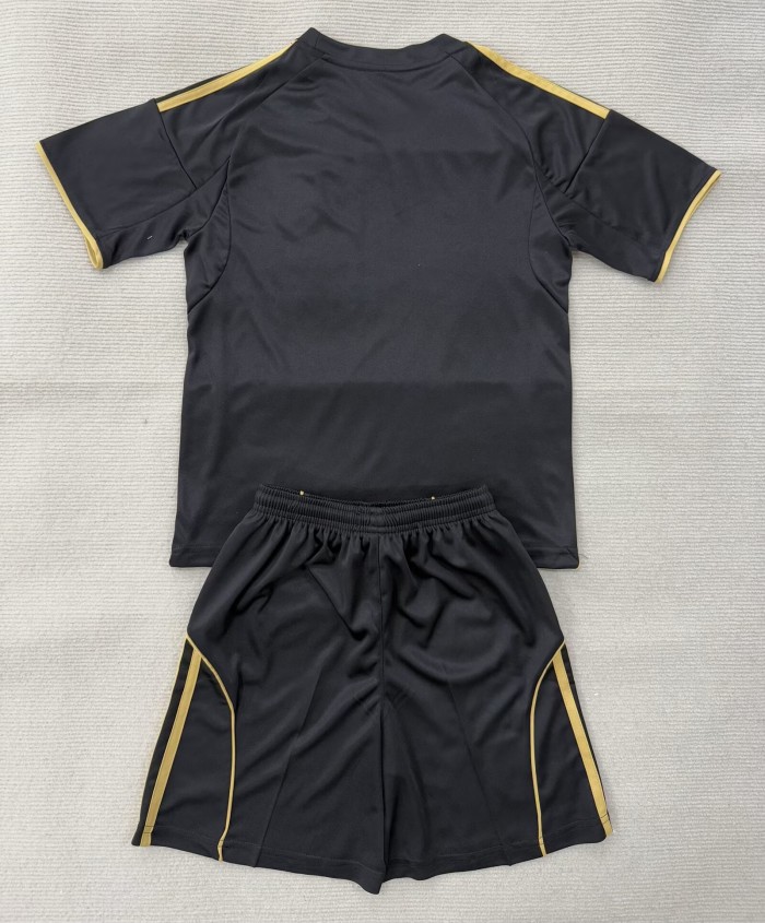 25-26 Fulham Third Adult Suit