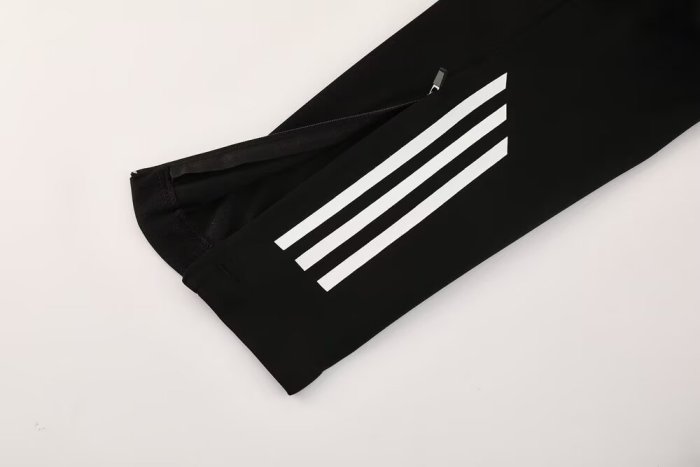 2025 AD White Jacket Tracksuit