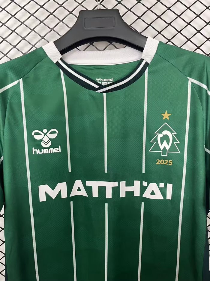 25-26 Werder Bremen Home Christmas Edition Fans Soccer Jersey