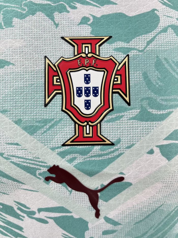 2026 Portugal Away Long Sleeve Player Version Soccer Jersey (长袖球员)