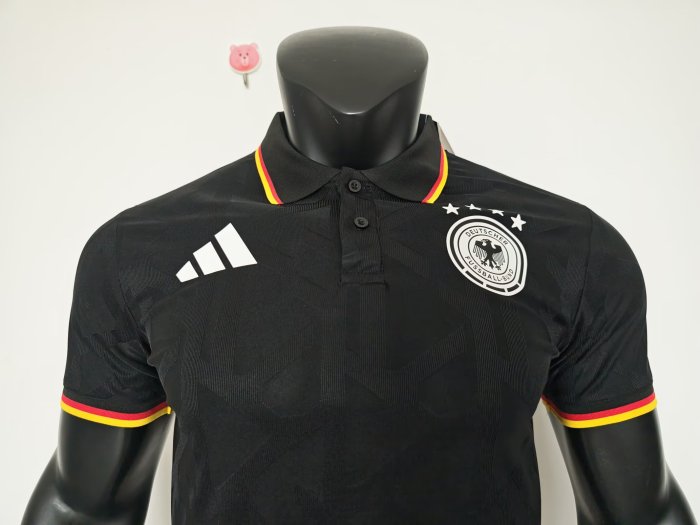 26-27 Germany Black Casual Version Player Version Soccer Jersey