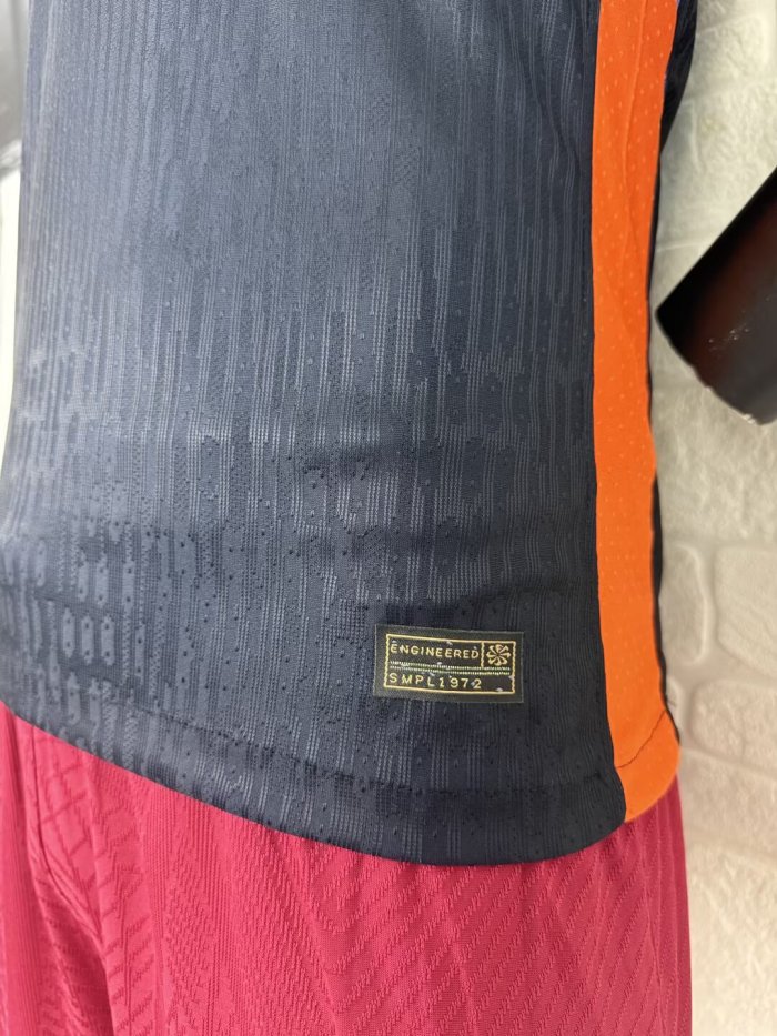 25-26 Inter Milan Fourth Player Version Soccer Jersey