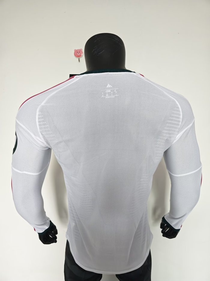 2026Real Madrid Home Long Sleeve Player Version Soccer Jersey (长袖球员)
