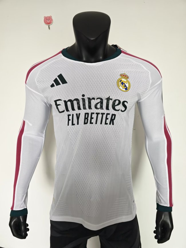 2026Real Madrid Home Long Sleeve Player Version Soccer Jersey (长袖球员)