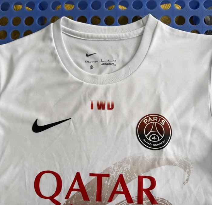 26-27 Paris Saint-Germain Special Edition Soccer Jersey