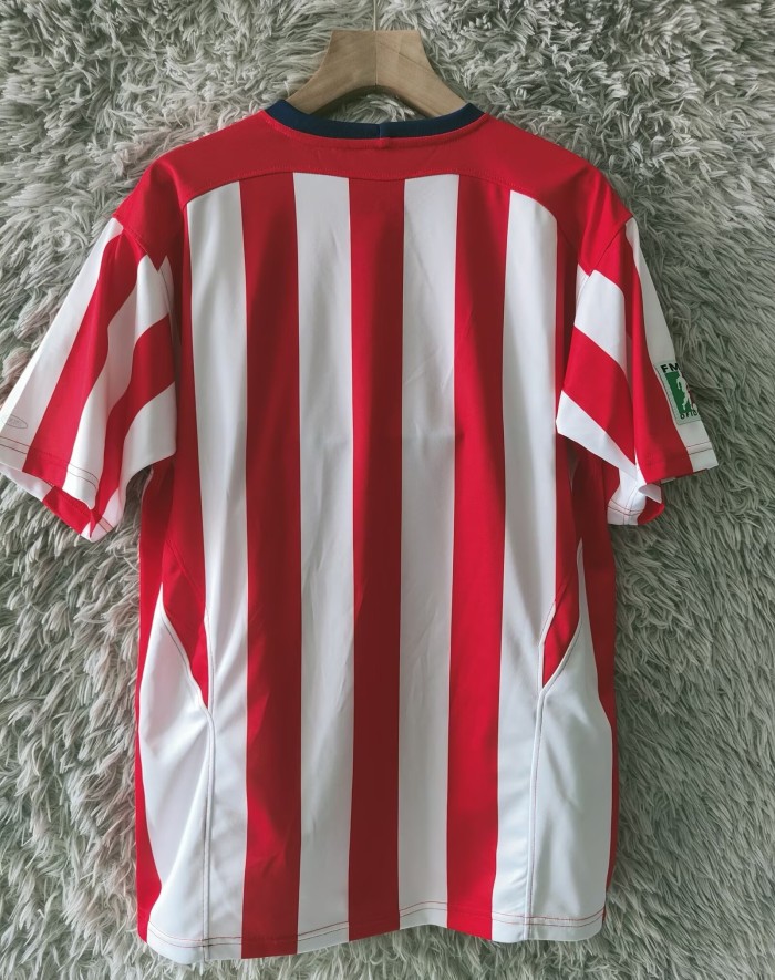 2004-2005 Chivas Home Retro Soccer Jersey