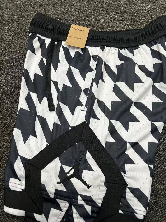 2026 High-Quality Embroidery Sporty Casual Pants - With pockets