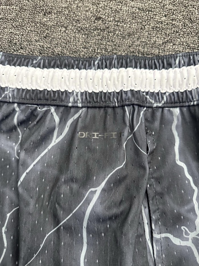 2026 High-Quality Embroidery Sporty Casual Pants - With pockets