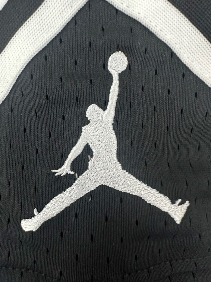 2026 High-Quality Embroidery Sporty Casual Pants - With pockets