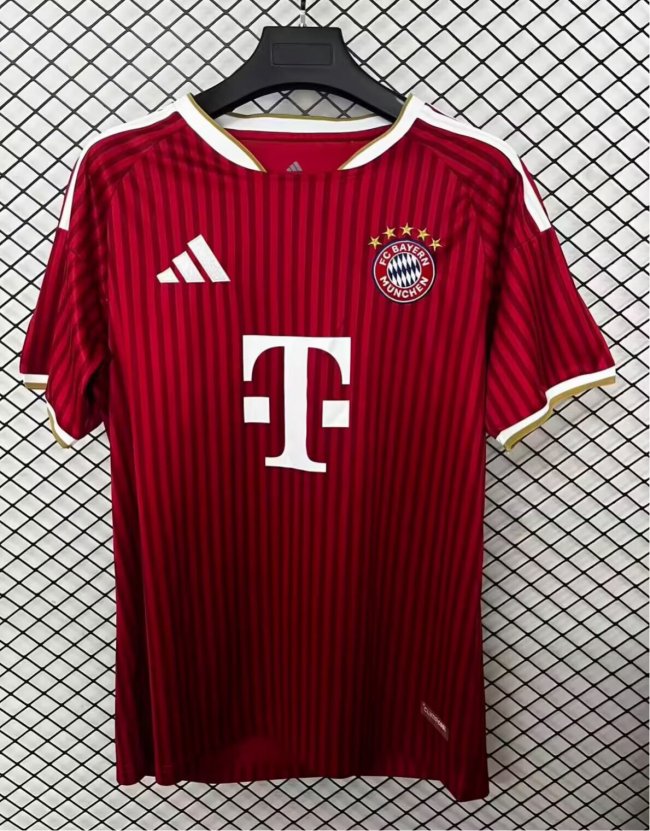 26-27 Bayern Home Fans Soccer Jersey