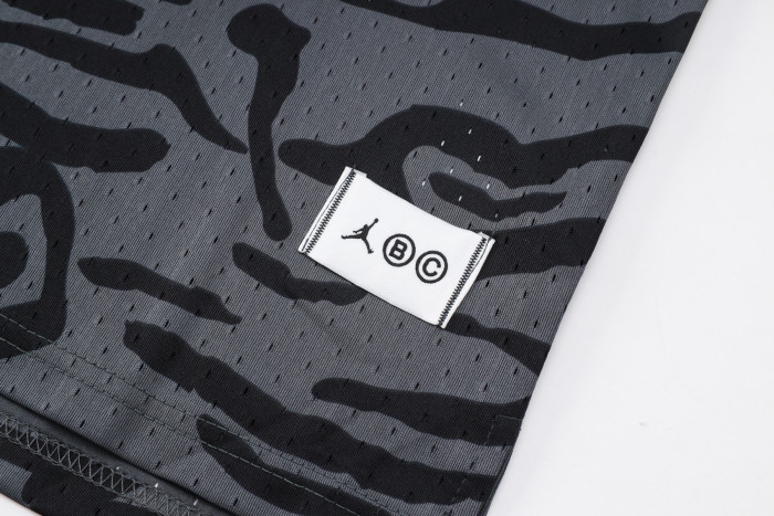 2026 High-Quality Black Vest