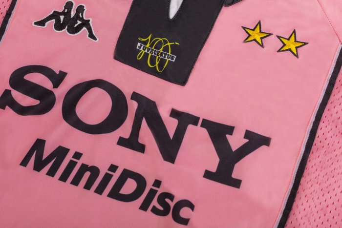 1997-1998 Juventus Away Retro Long Sleeve Soccer Jersey
