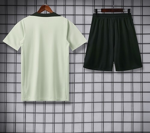 26-27 Chelsea High Quality Training Short Suit