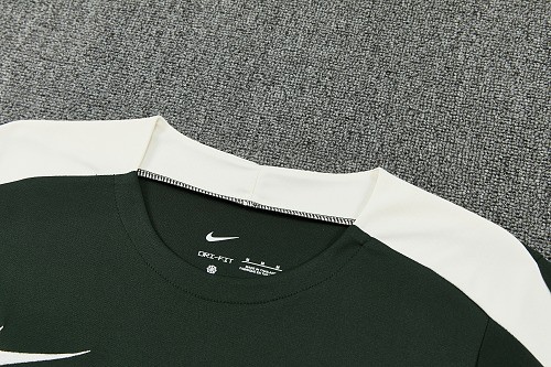 26-27 Chelsea High Quality Training Short Suit