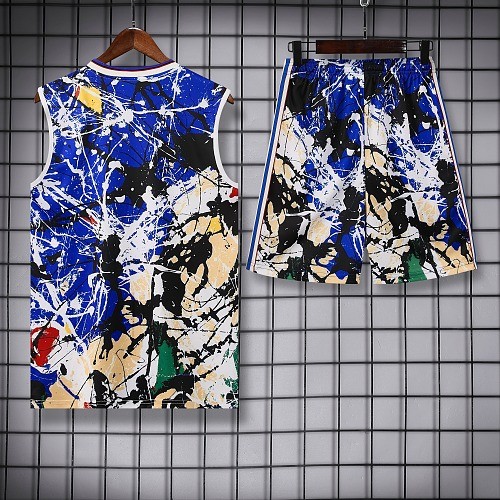 26-27 Manchester United High Quality Tank Top And Shorts Suit
