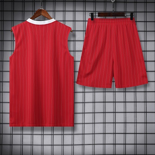 26-27 Manchester United High Quality Tank Top And Shorts Suit