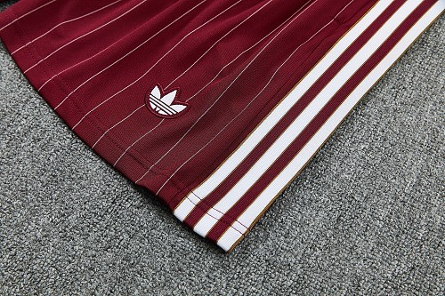 26-27 Arsenal High Quality Tank Top And Shorts Suit