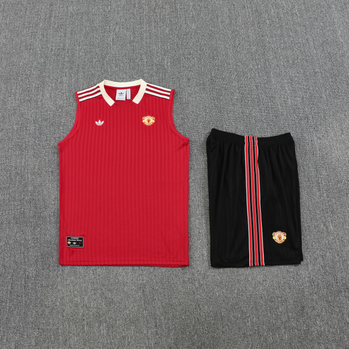 26-27 Manchester United High Quality Tank Top And Shorts Suit