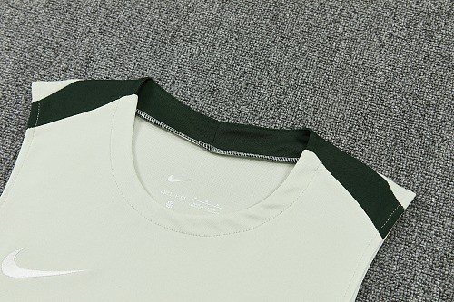 26-27 Chelsea High Quality Tank Top And Shorts Suit