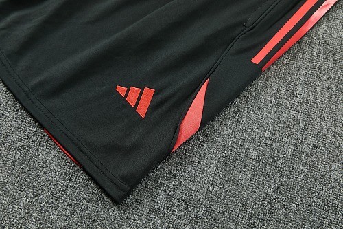 26-27  Bayern High quality Tank Top And Shorts Suit