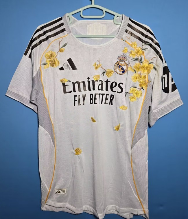 25-26 Real Madrid Embroidered Version Soccer Jersey