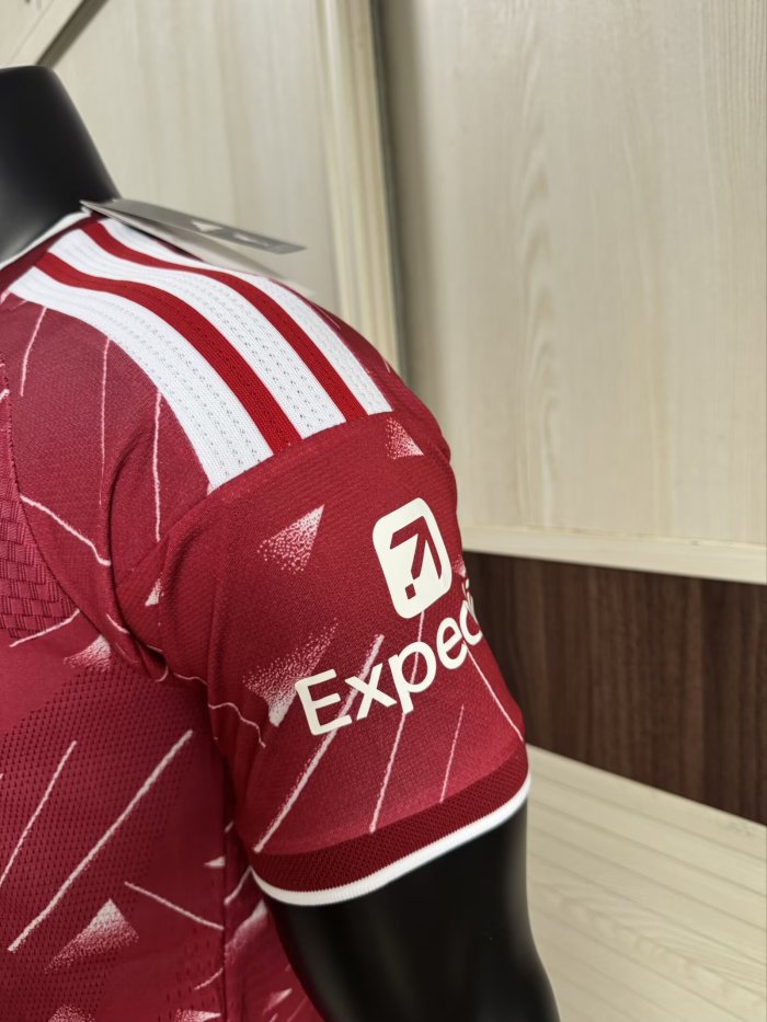 26-27 LIV Home Leaked Edition  Player Version Soccer Jersey