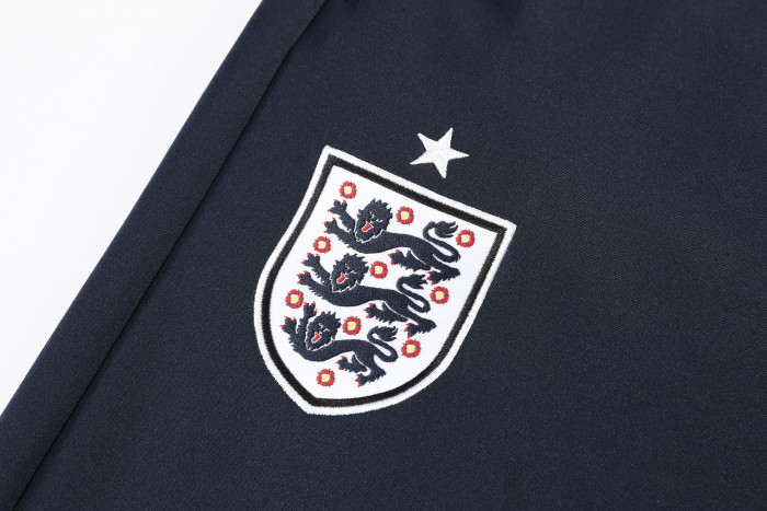 26-27  England High Quality Half Pull Tracksuit