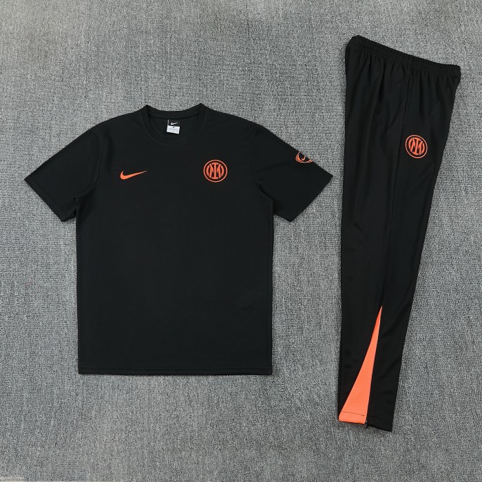26-27  INT Short shirts and Long trousers Suit (圆领)