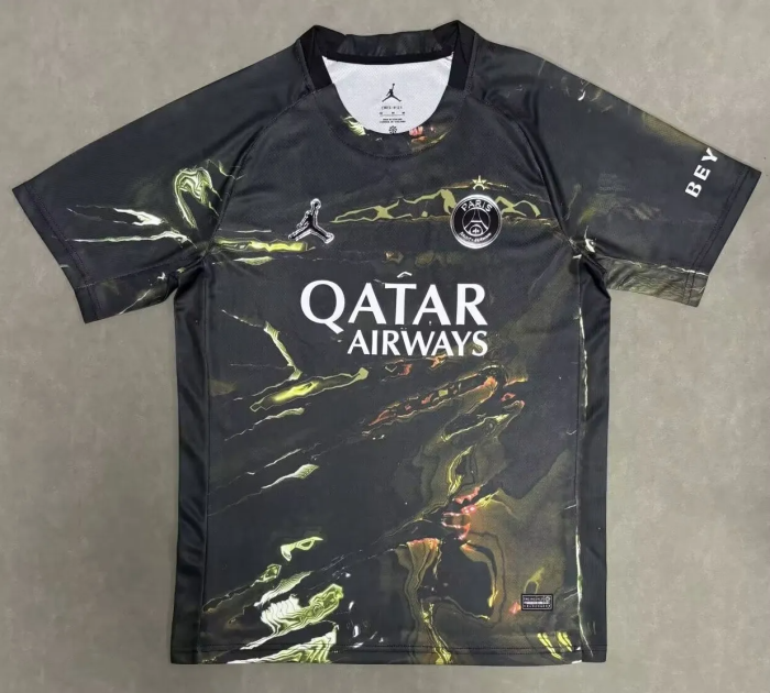 25-26 PSG Special Edition Labubu Print Fans Soccer Jersey（With Star）*带星