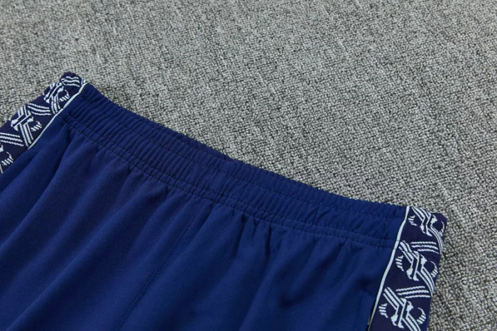 26-27 Marseille Short shirts and Long trousers Suit (圆领)
