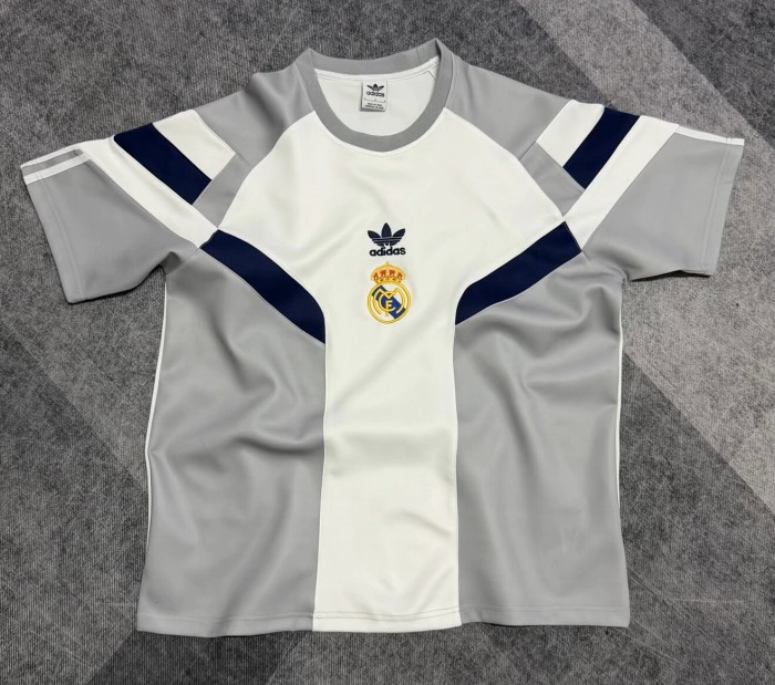 26-27 Real Madrid Gray Short sleeves Loose And Thickened Hoody
