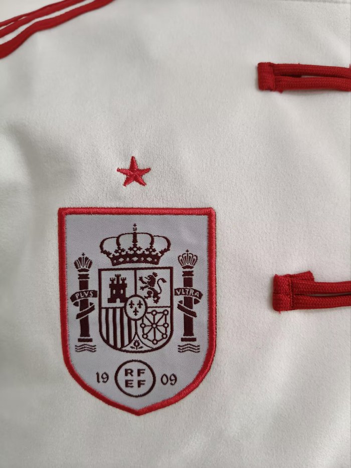 26-27 Spain White New Pattern Tang-Style Jacket